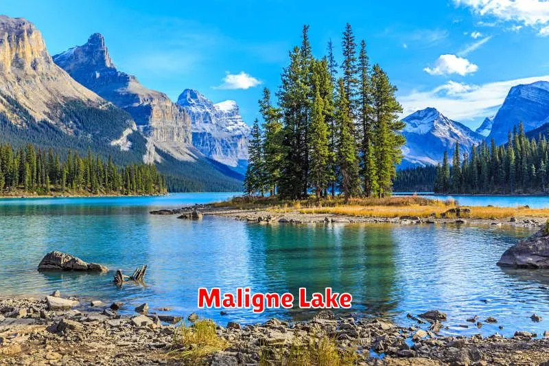 Stunning Lakes In Canada For Nature Enthusiasts Blog Ngelirik Com